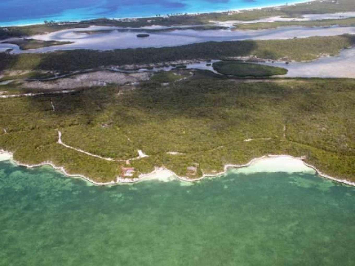 CISTERN CAY — photo 3
