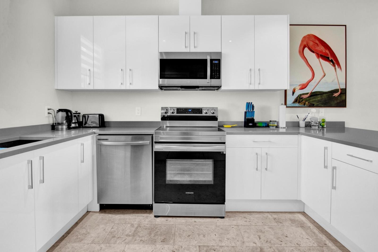 3 bedroom Apartment for sale — GALLEON BAY — photo 5