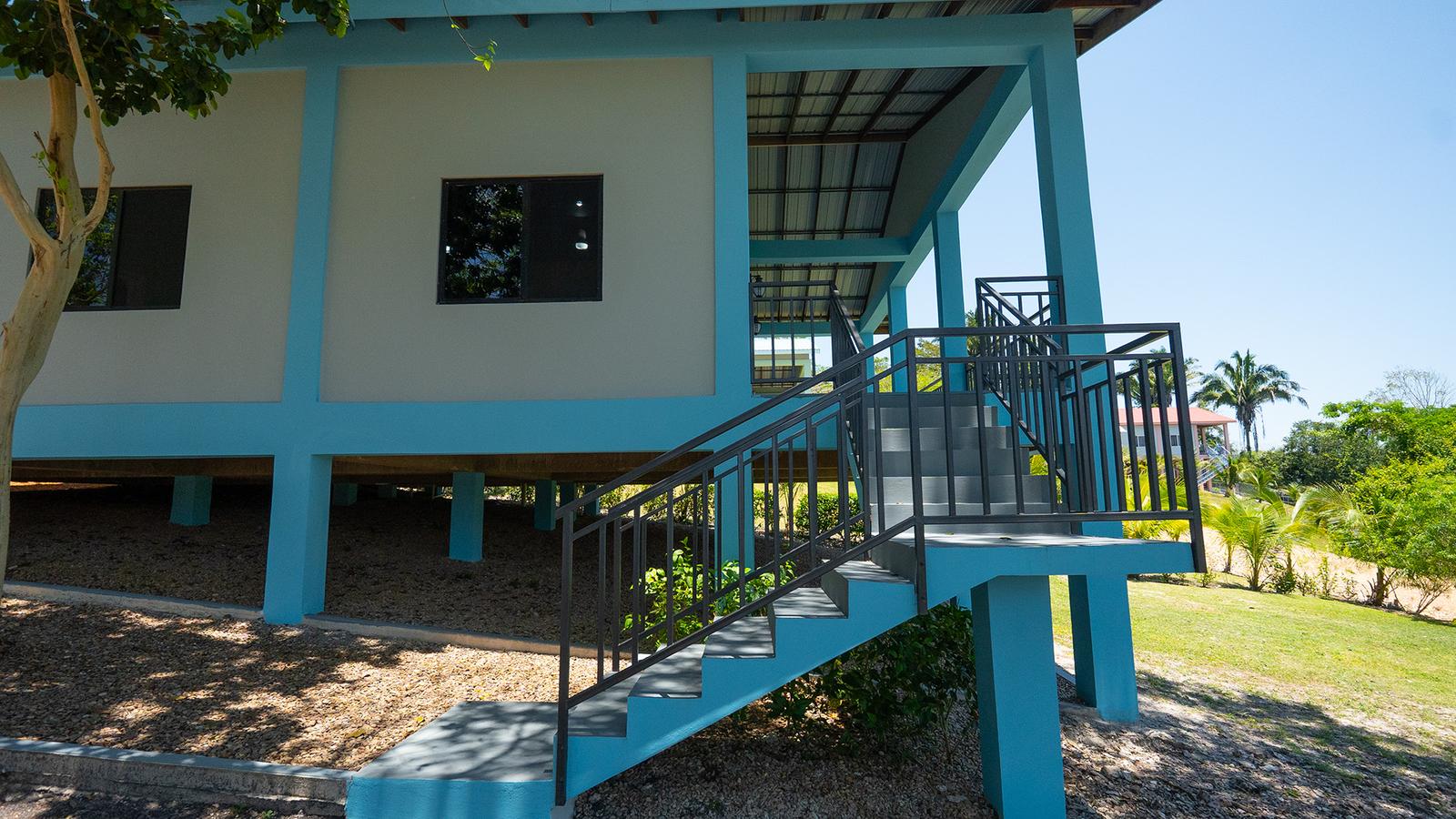 Brand New Modern Hilltop Retreat with Breathtaking Views of San Ignacio & Santa Elena — photo 5