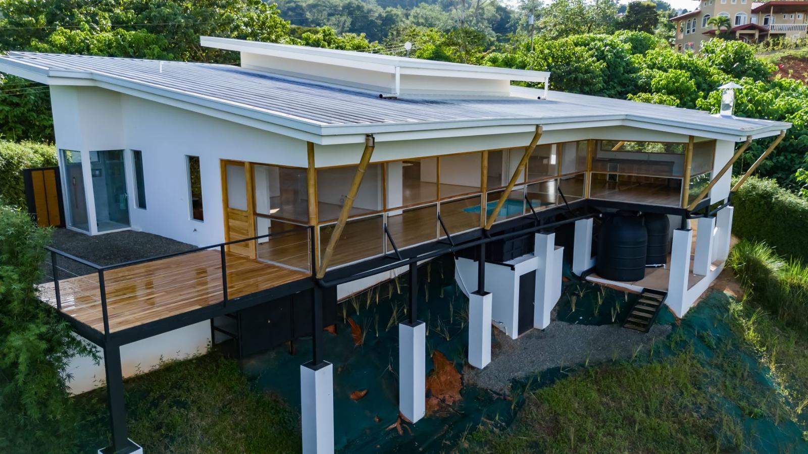 2 Bedroom Home for Sale, Ojochal, Puntarenas, Costa Rica — photo 1