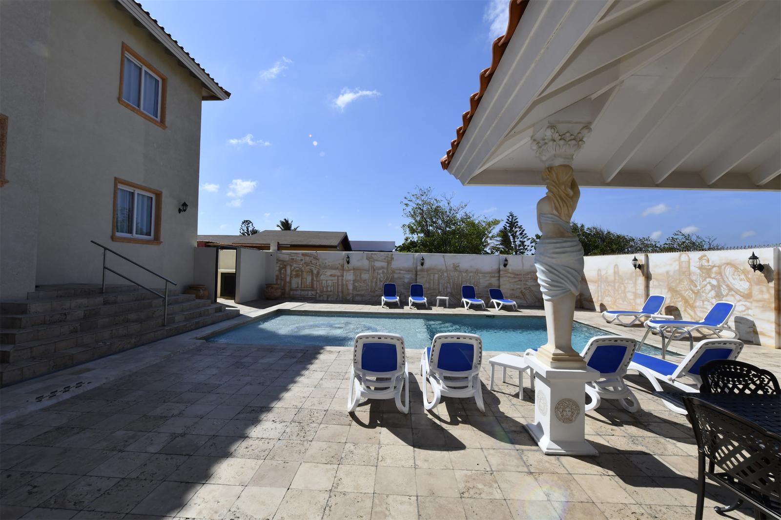 7 bedroom villa in Savaneta — photo 4