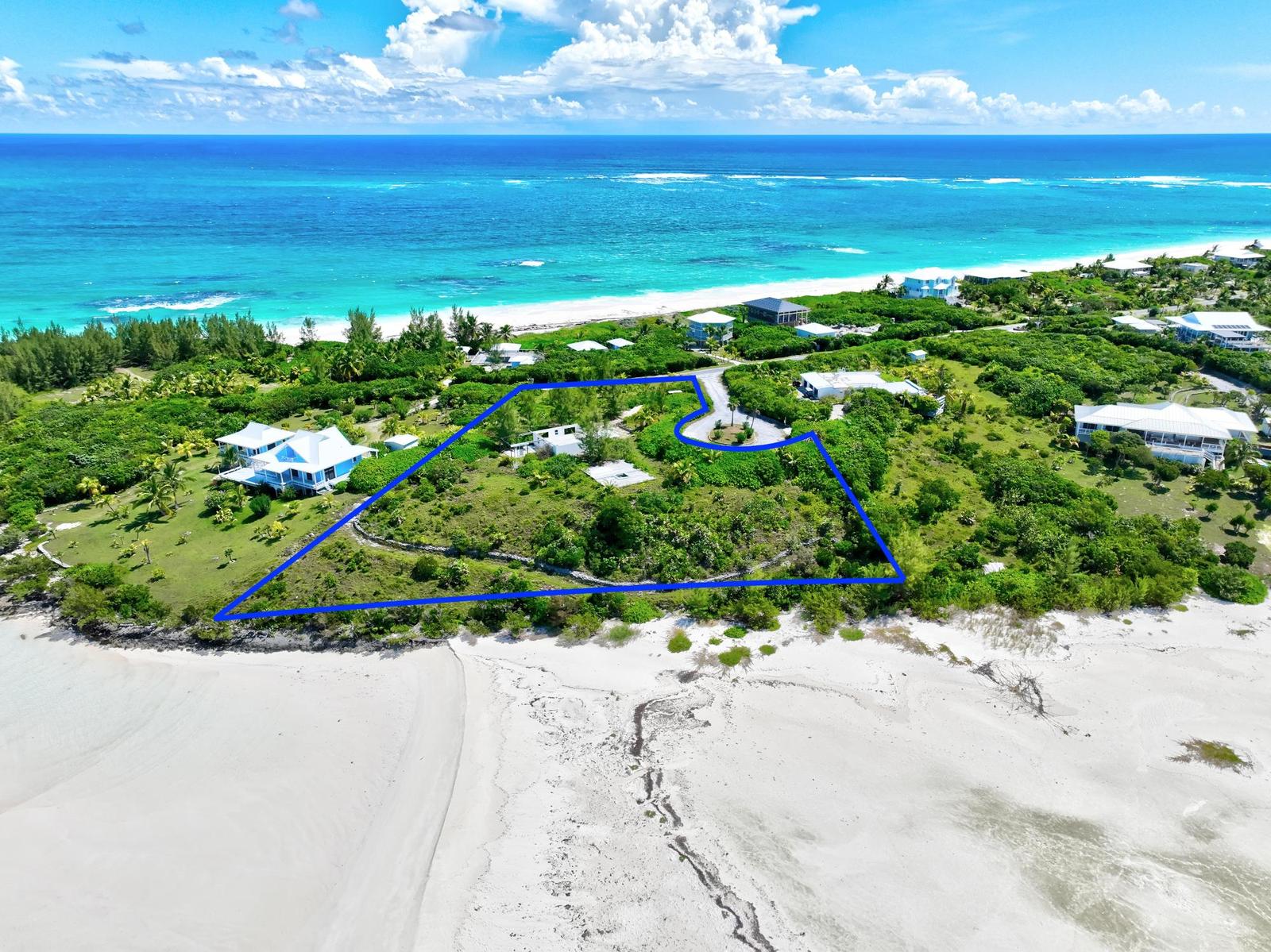 Lagoon Lookout Villa in Abaco Islands, The Bahamas — photo 1