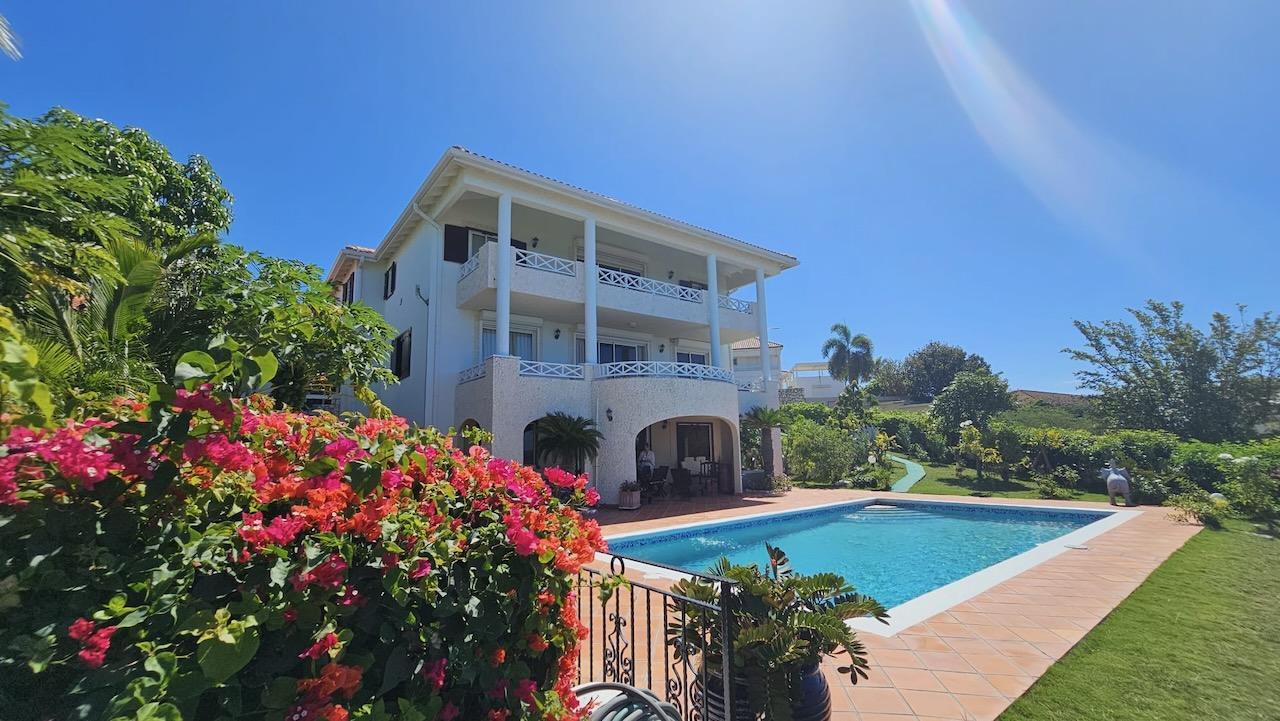 4 Bedroom Villa for Sale, Pelican Key, St Maarten — photo 1