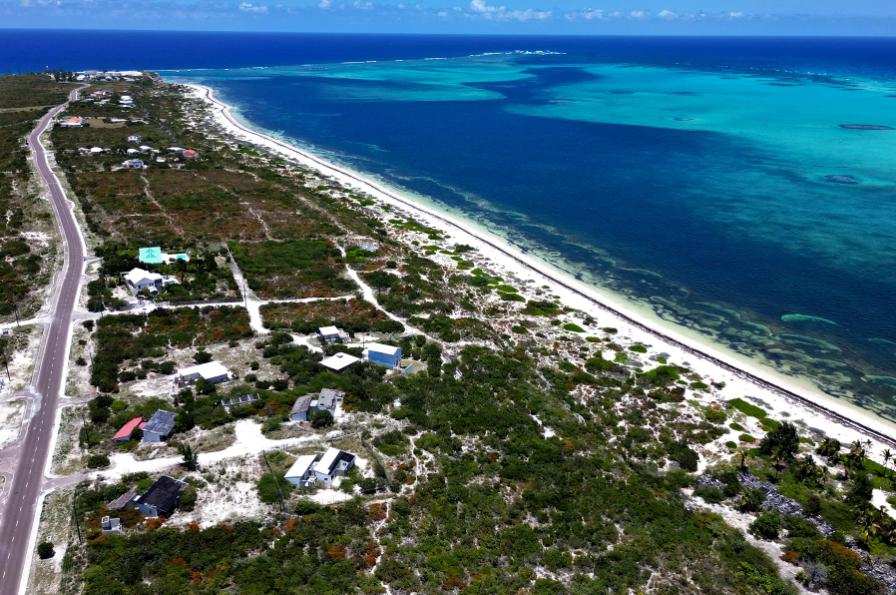 Cockburn Town Oceanfront 1.91 Acre Lot — photo 3