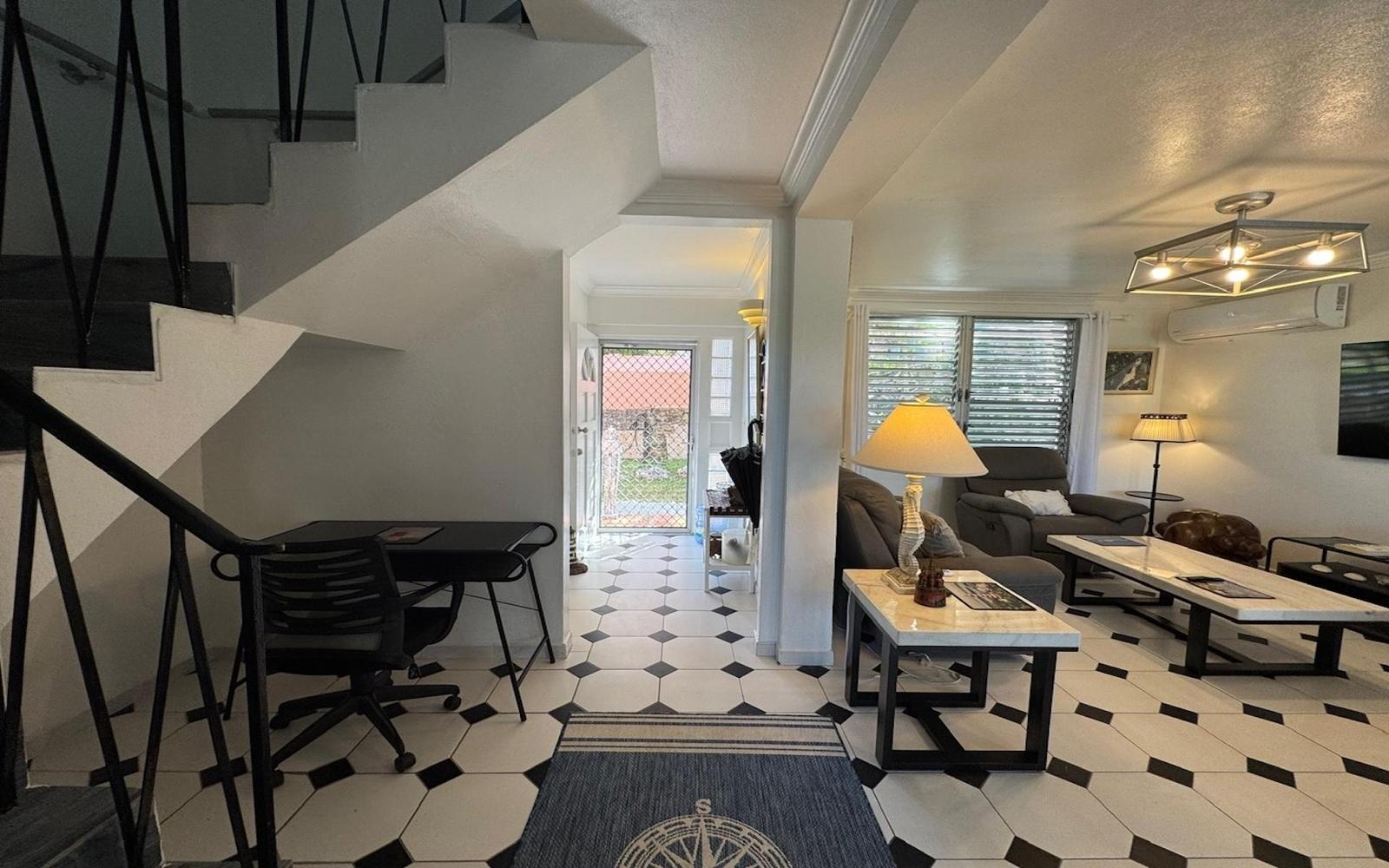 PROSPECT RIDGE TOWNHOUSE — photo 3