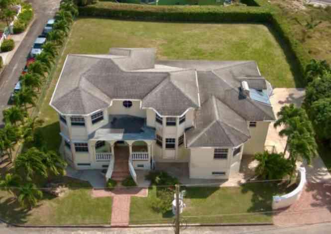 6 Bedroom House in Mount Pleasant, St Philip — photo 1