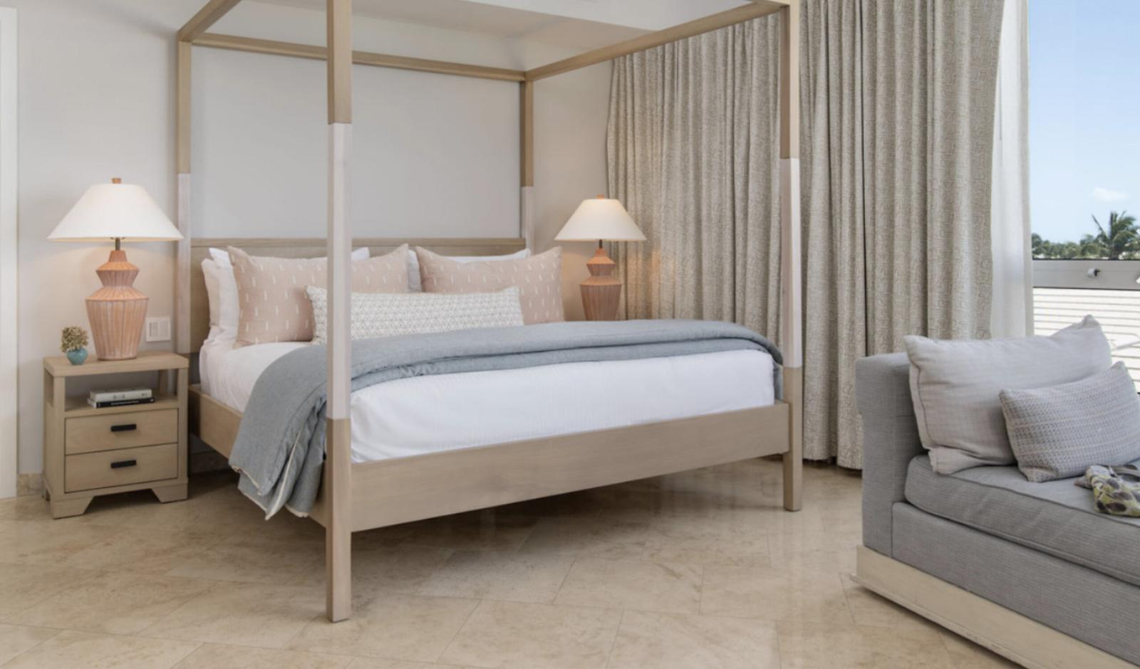 The Villas at Grace Bay Club E401.402 P — photo 4