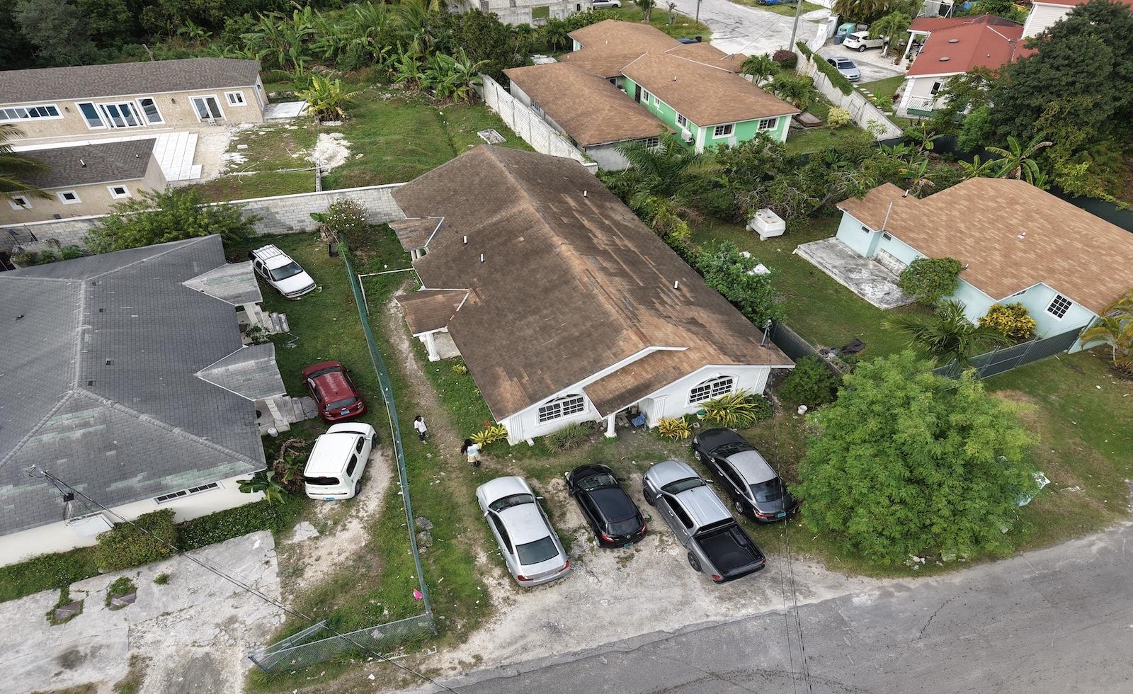 5 bedroom Duplex for sale — photo 2