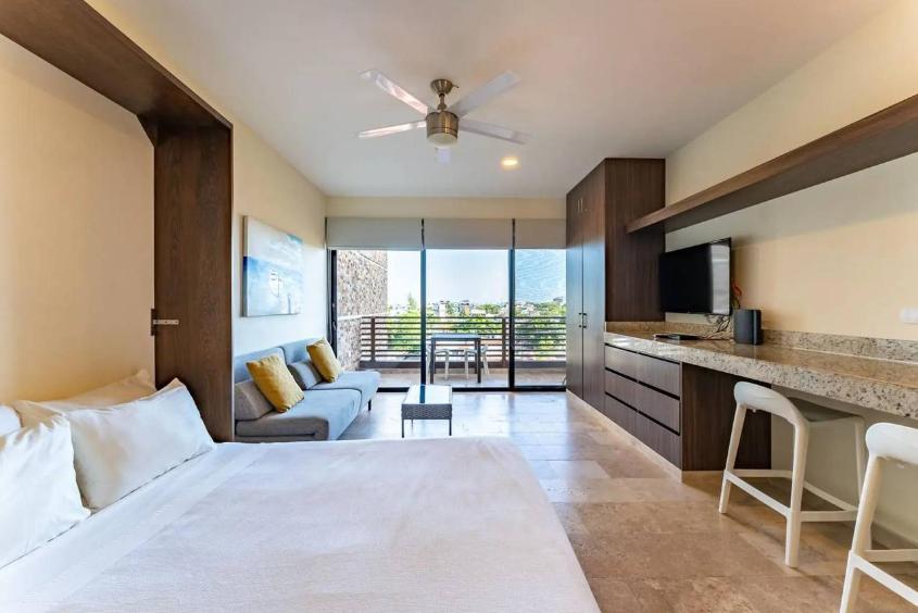 Veranto Condos Playa del Carmen Turnkey Studio — photo 3