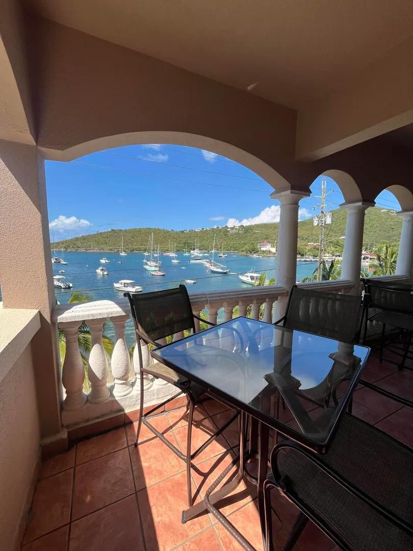 3 Beds 2 Baths Estate Cruz Bay Town — photo 1
