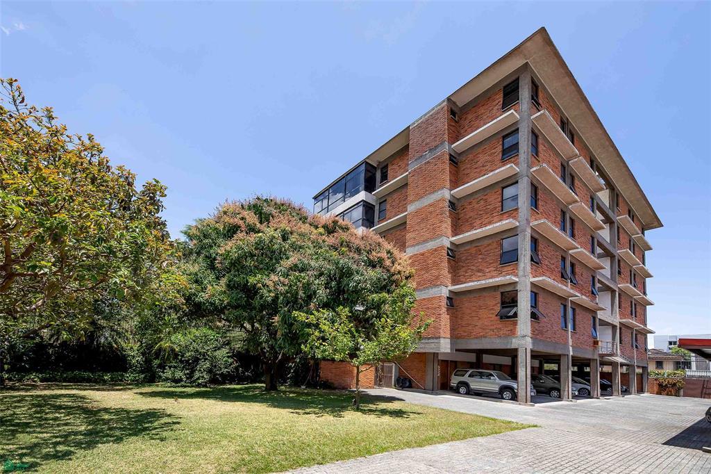 3 Bedroom Luxury Condo for Sale, Escazú, San José, Costa Rica — photo 4