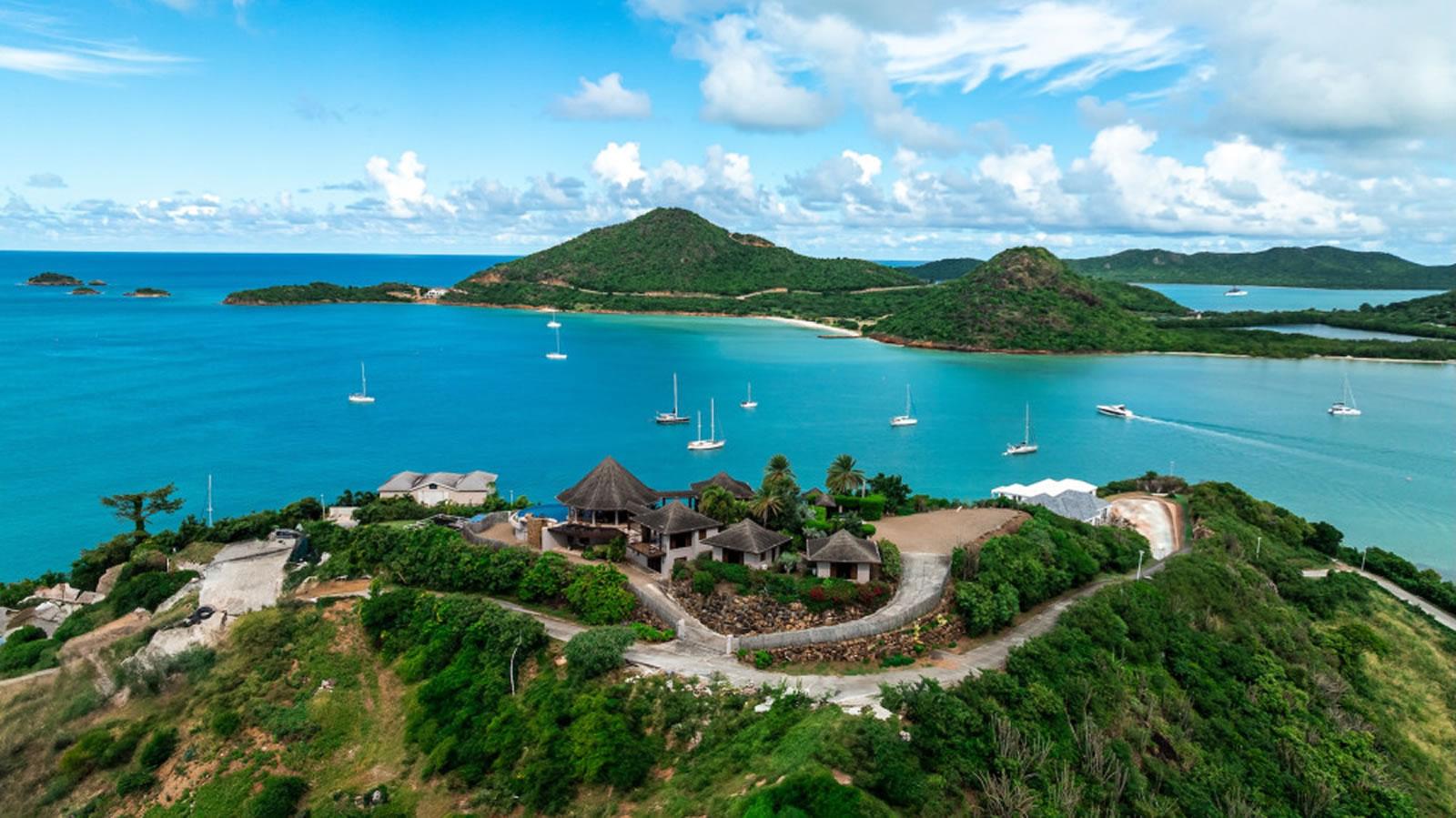 6 Bedroom Luxury Villa for Sale in Reeds Point, Jolly Harbour, Antigua — photo 3