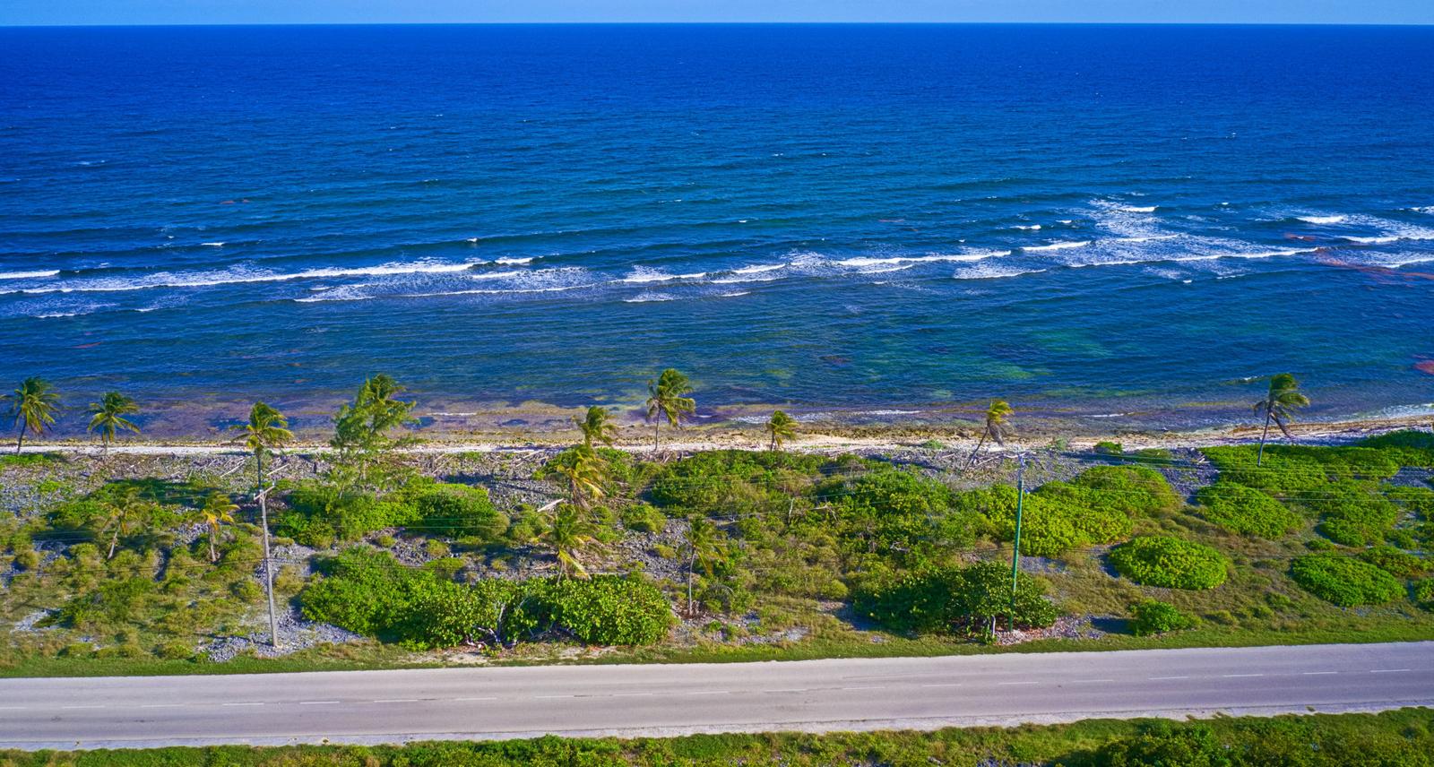 Cayman Brac Lot .2975 Acre Land — photo 4