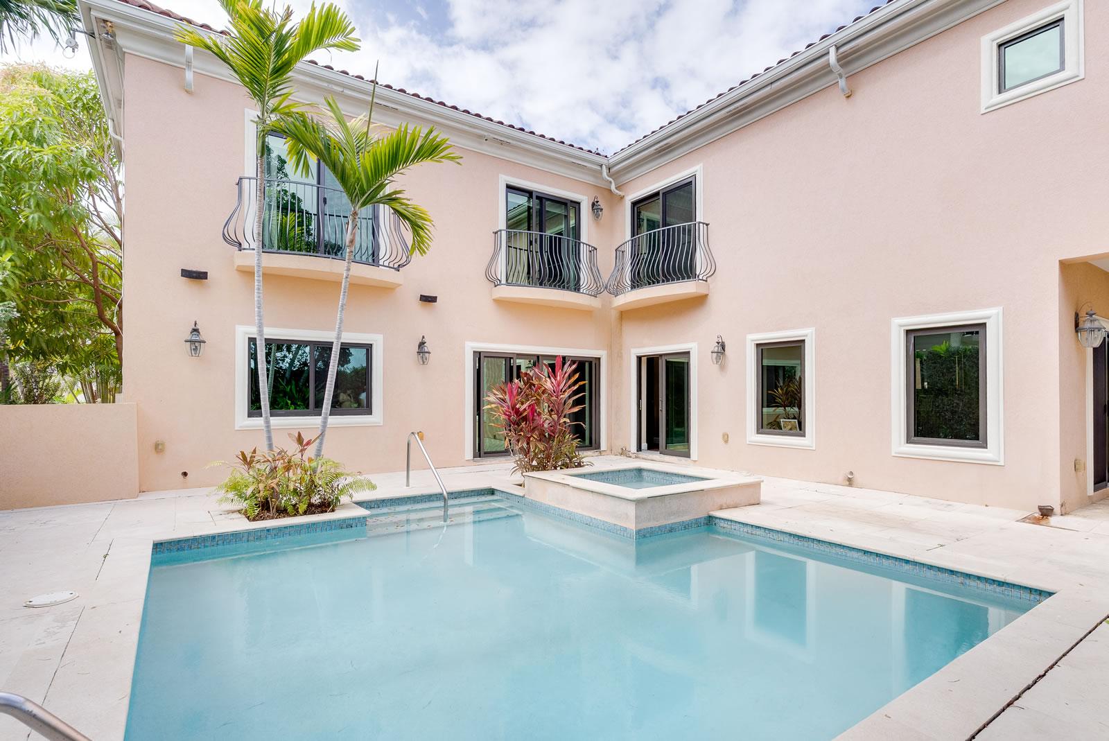 4 Bedroom Home for Sale, Cypress Pointe, West Bay, Grand Cayman — photo 3