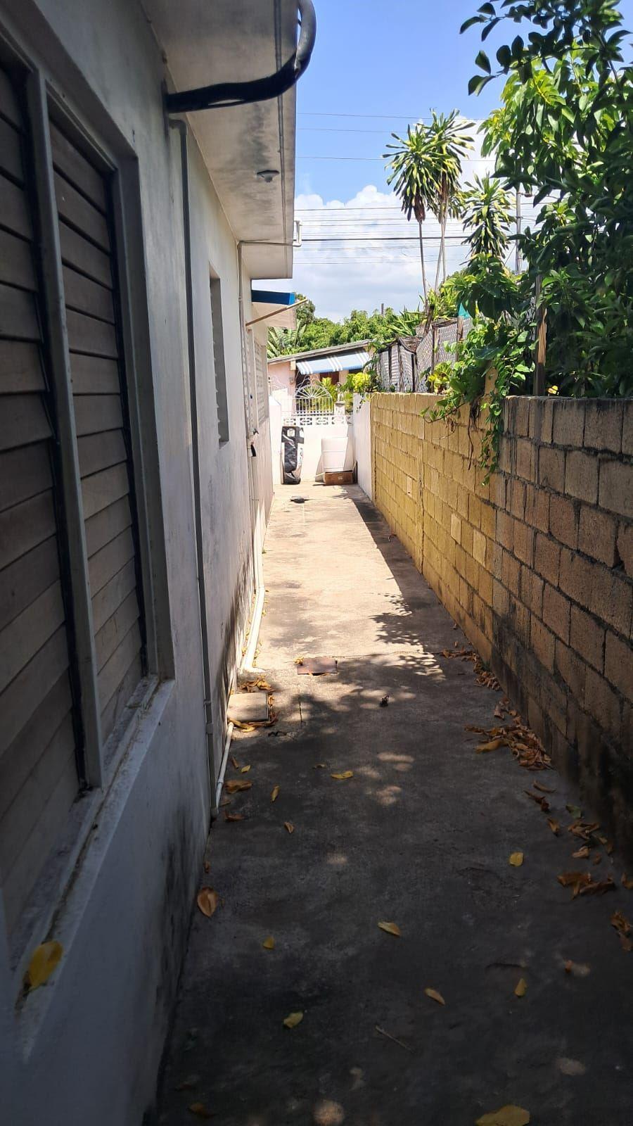6 Bedroom House in Gregory Park — photo 5