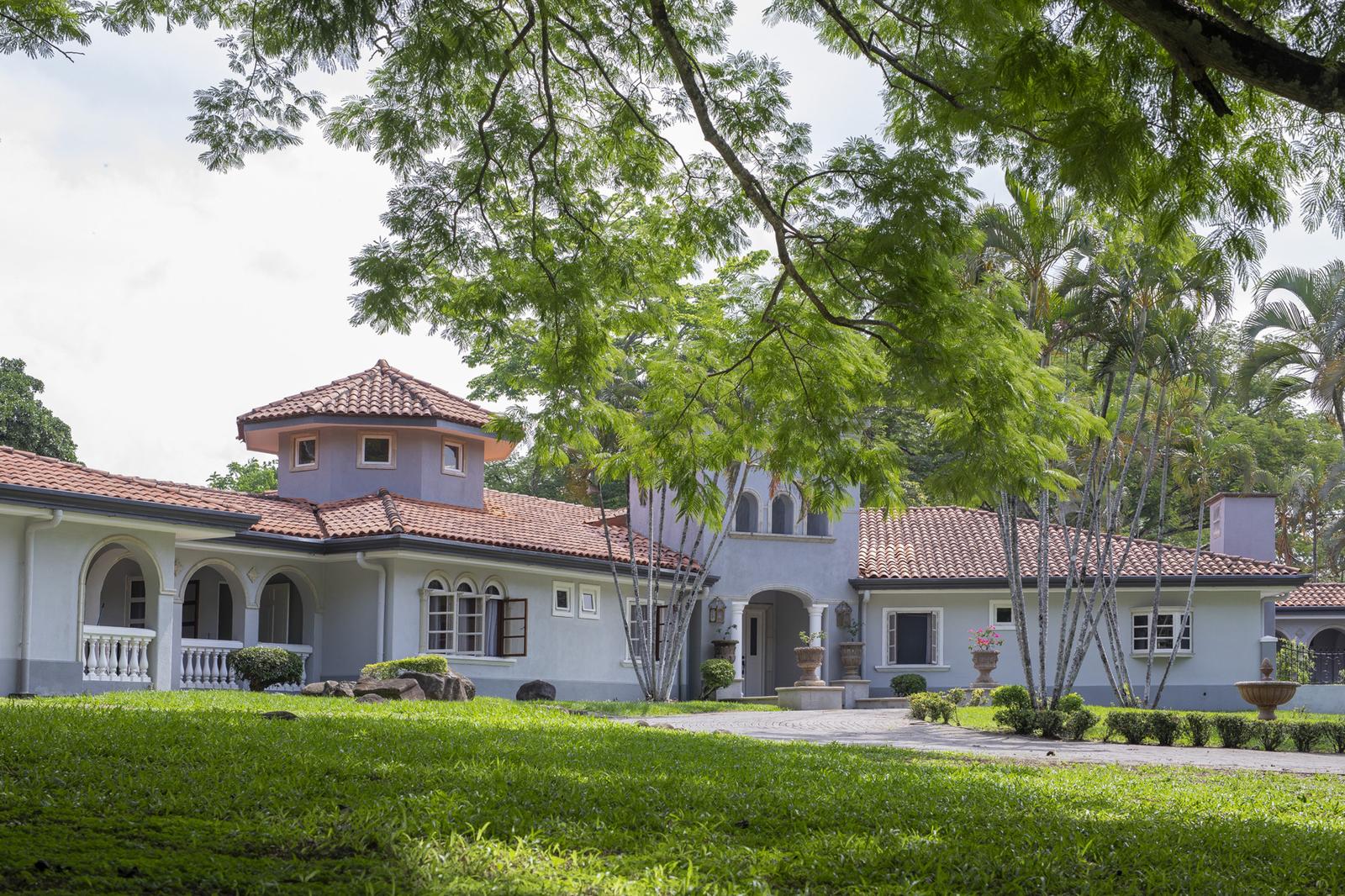 6 Bedroom Home for Sale, Turrucares / La Guacima, Alajuela, Costa Rica — photo 5