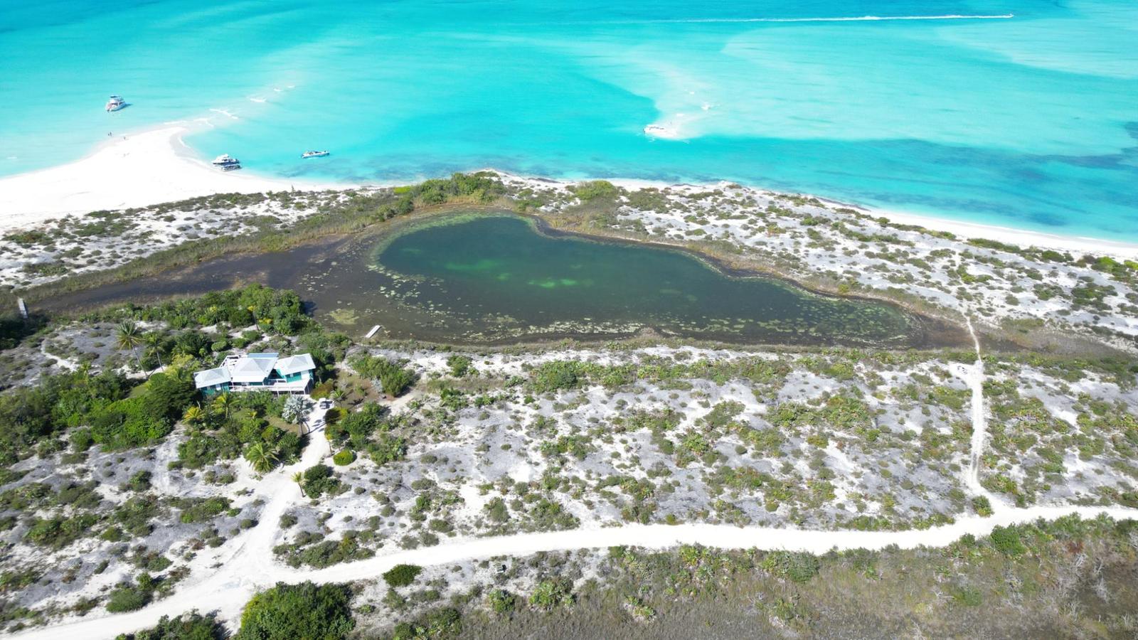 Residential land for sale in Pine Cay, Turks and Caicos Islands — photo 3