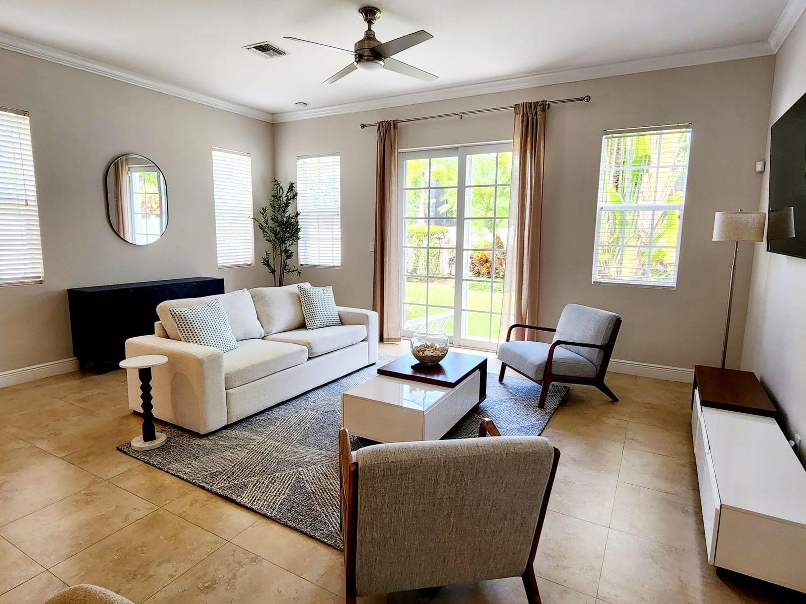BALMORAL TOWNHOUSE — photo 2