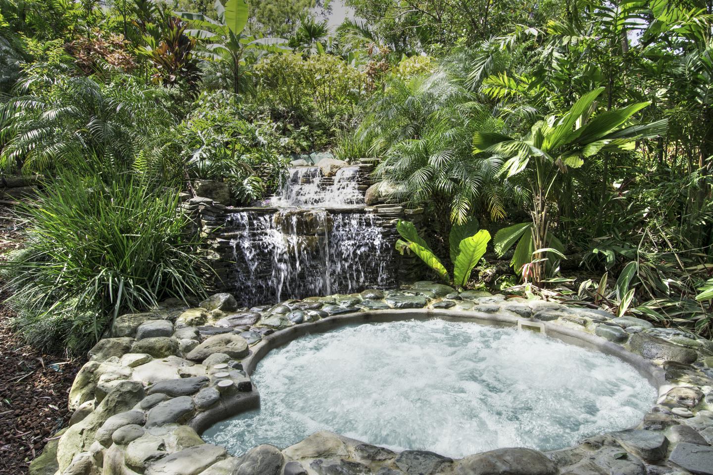6 Bedroom Luxury Villa for Sale in Escazu, San Jose, Costa Rica — photo 5