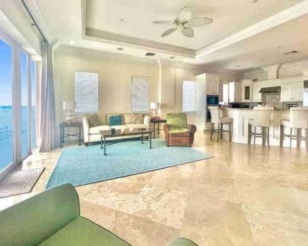 Apartment for Sale in Bahamas — photo 4