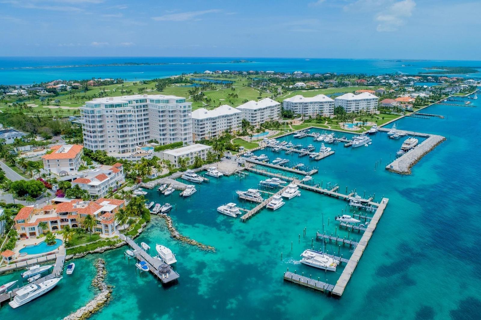 2 bedroom Apartment for sale — HARBOURSIDE II in Nassau / New Providence, The Bahamas — photo 1