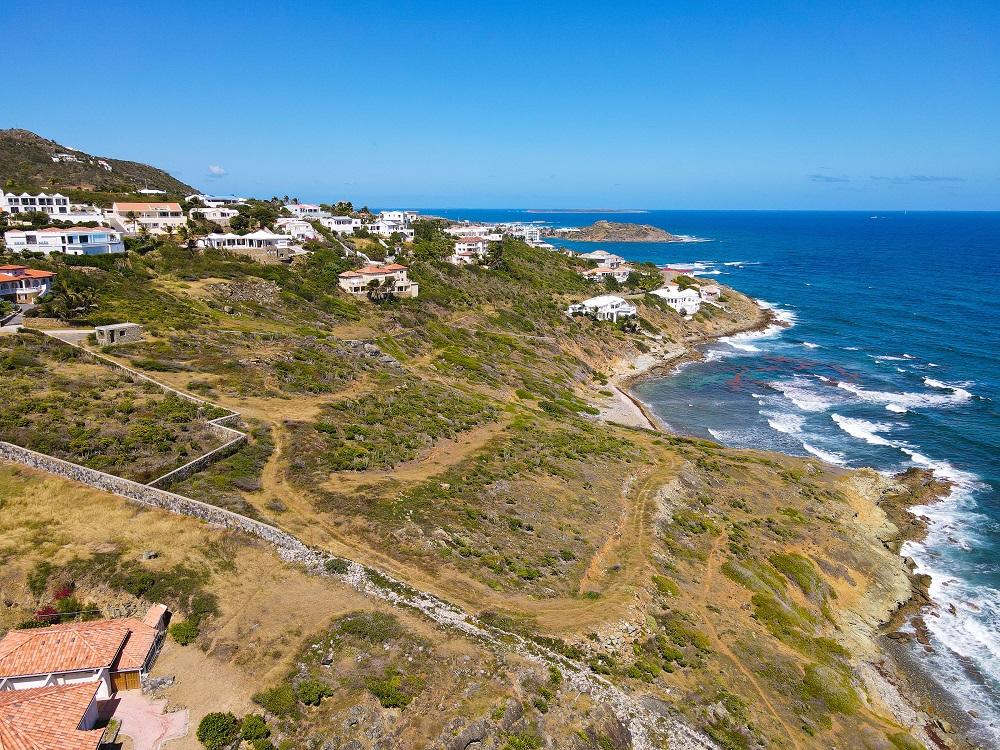 Beachfront Development and marina property — photo 5