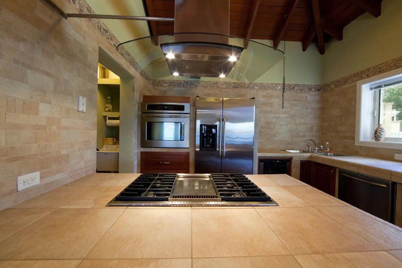 2-bedroom apartment in Great Northside, St. Thomas — photo 4