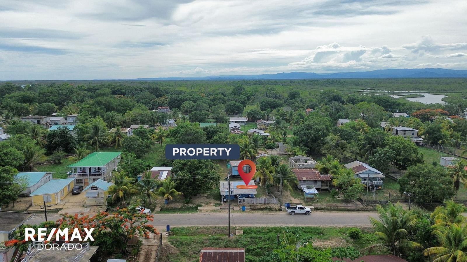 Independence Village, Stann Creek, Belize — photo 5