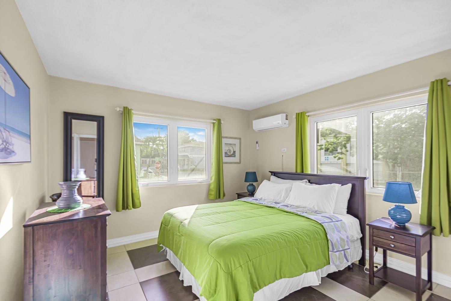 2 bedroom Apartment for sale - TOWN COURT — photo 5