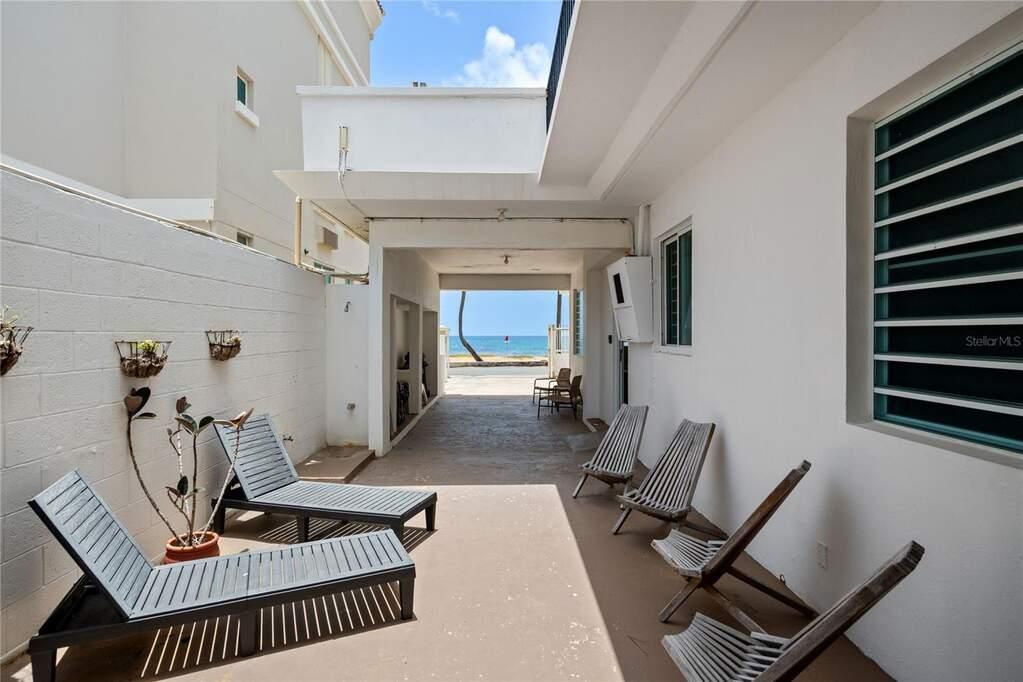 8 Bedroom Condo for Sale in Luquillo Beach, Puerto Rico — photo 3
