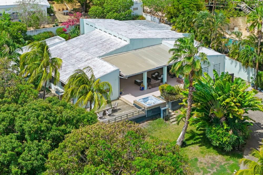 Tropical Living in Curaçao– Spacious Estate with Endless Possibilities — photo 2