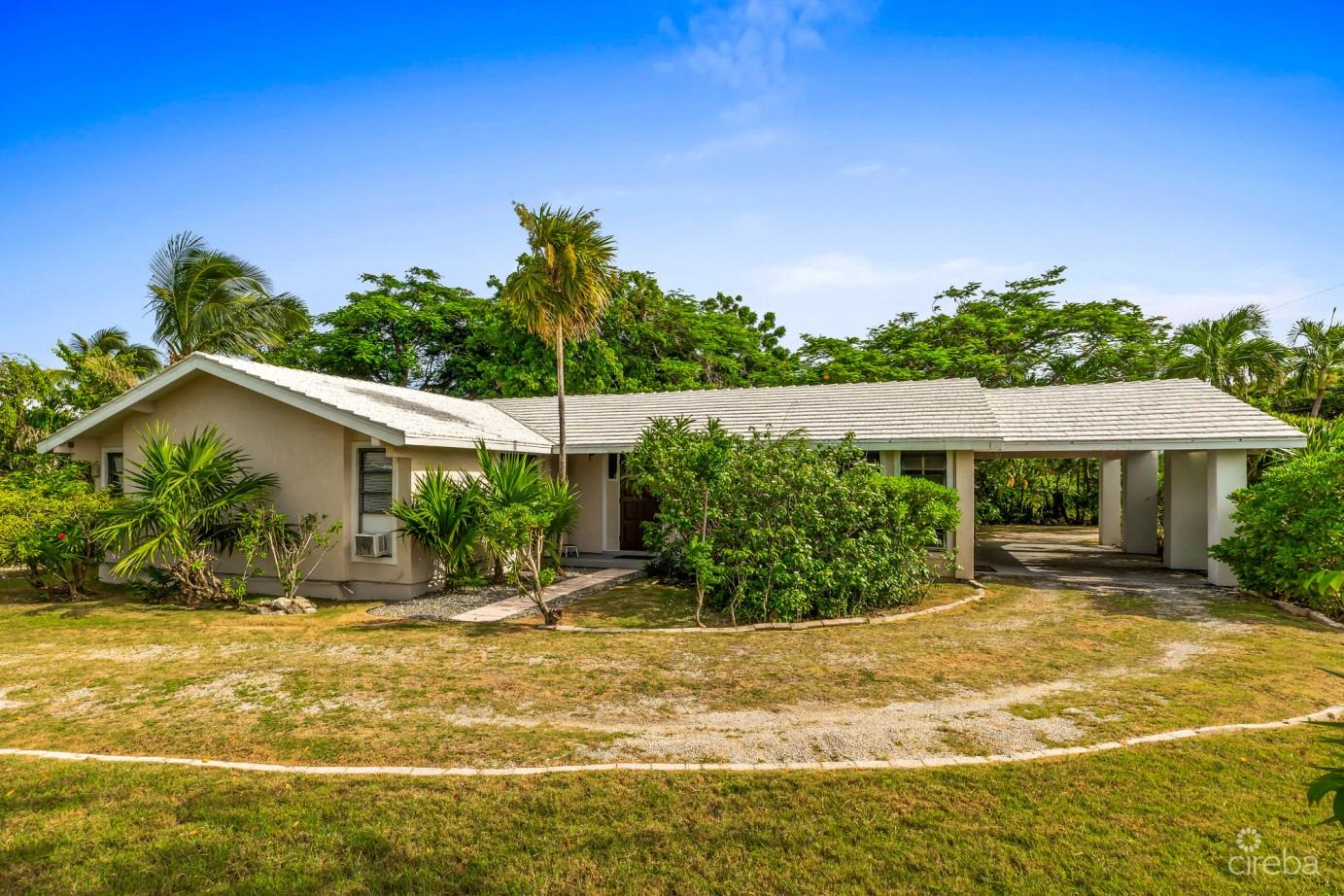 3 Bedroom House in South Sound, Grand Cayman — photo 1
