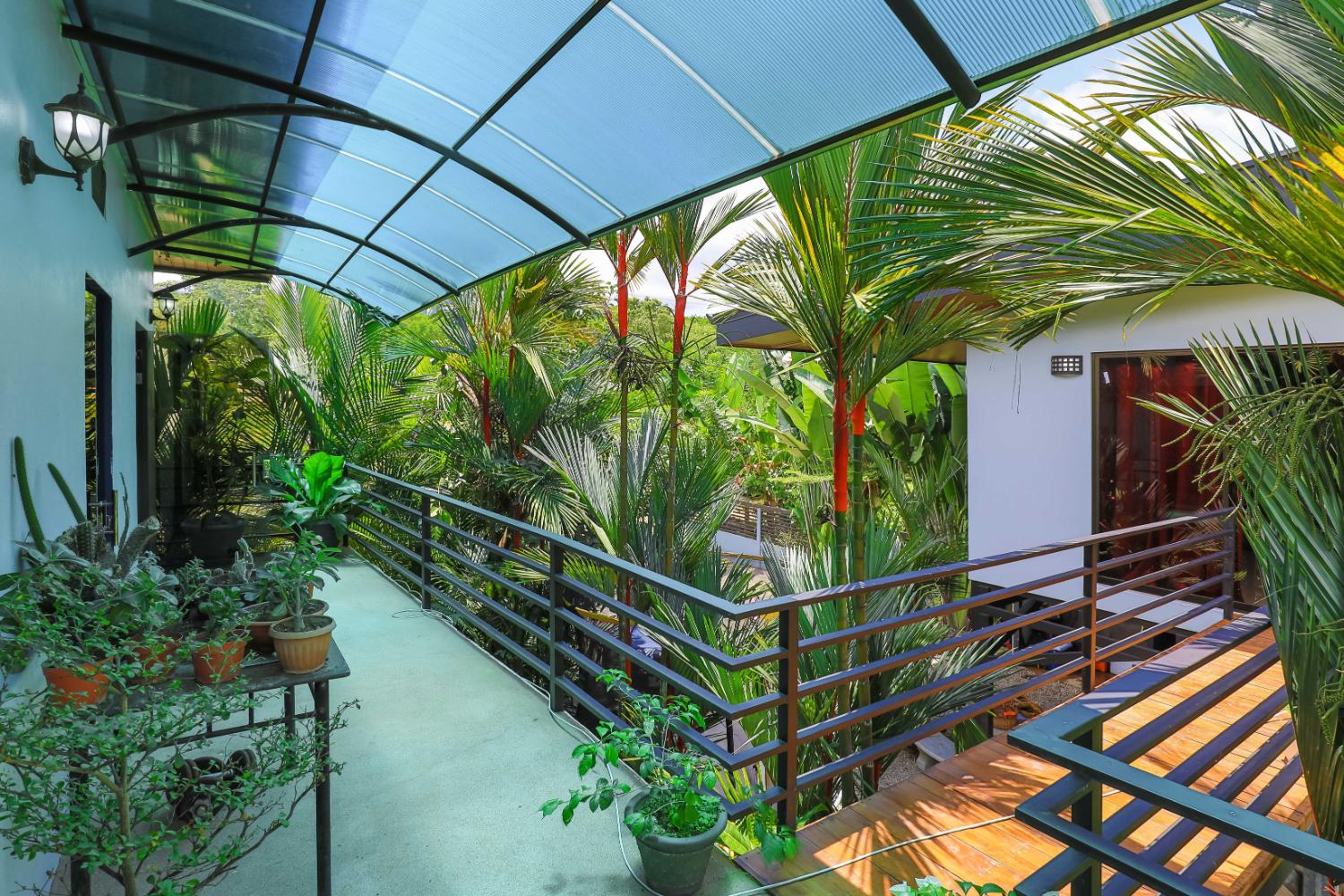 13 Bedroom Apartment Hotel for Sale, Uvita, Puntarenas, Costa Rica — photo 4