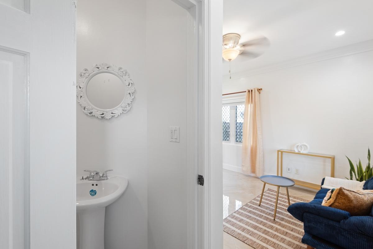 1 bedroom Apartment for rent in LOVE ESTATES — photo 1
