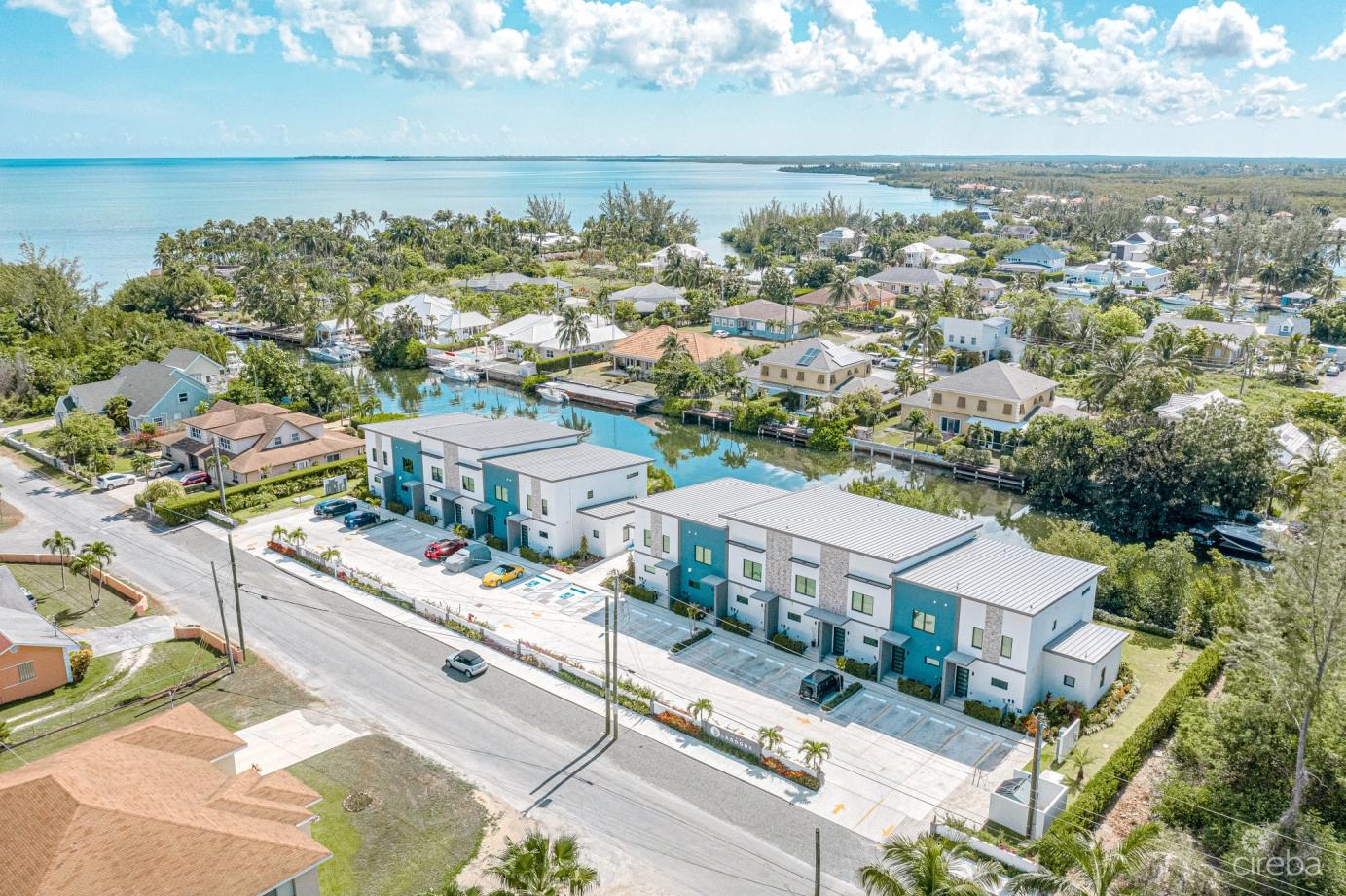 2 bedroom property for sale — The Lagoons 2 Bed Waterfront Townhouse in the Cayman Islands — photo 1