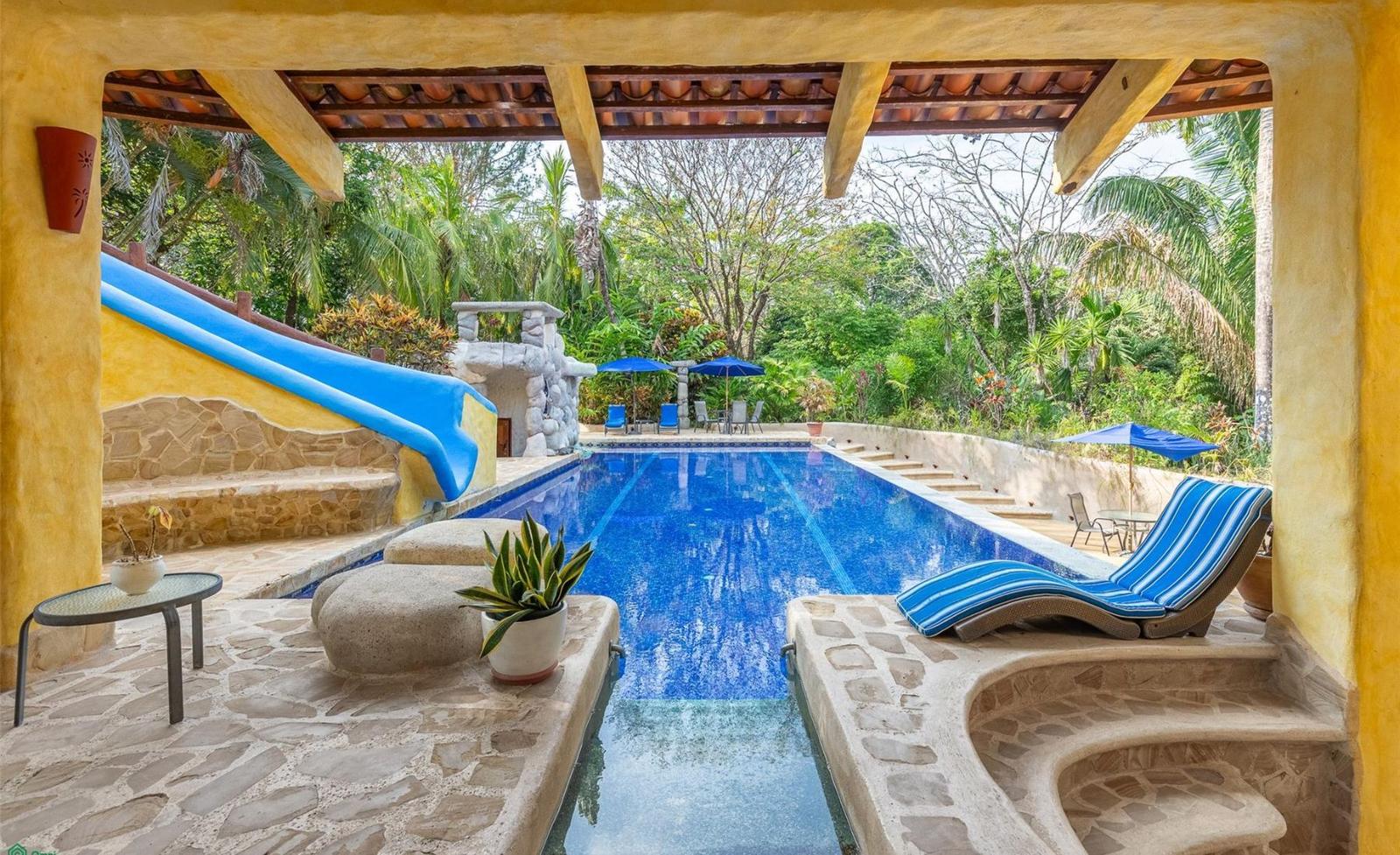 7 Bedroom Luxury Home for Sale, Las Delicias, Santa Teresa, Costa Rica — photo 3