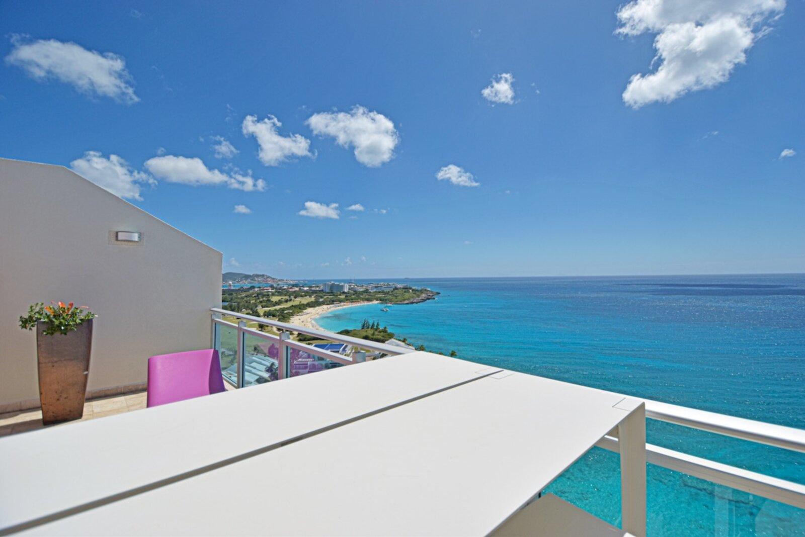 5 Bedroom Beachfront Penthouse for Sale, The Cliff, Cupecoy, St Maarten — photo 3