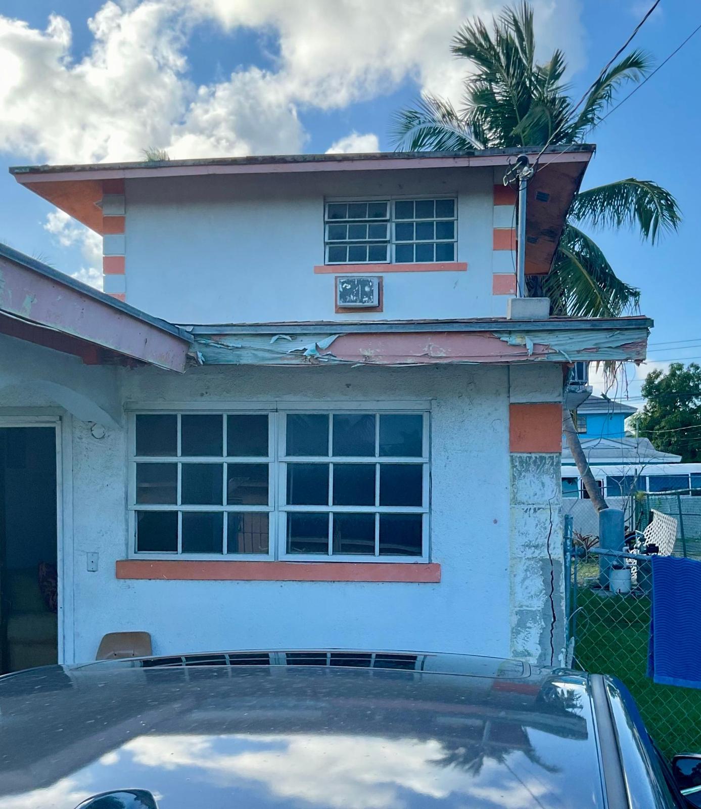 4 bedroom Residence for sale — photo 1