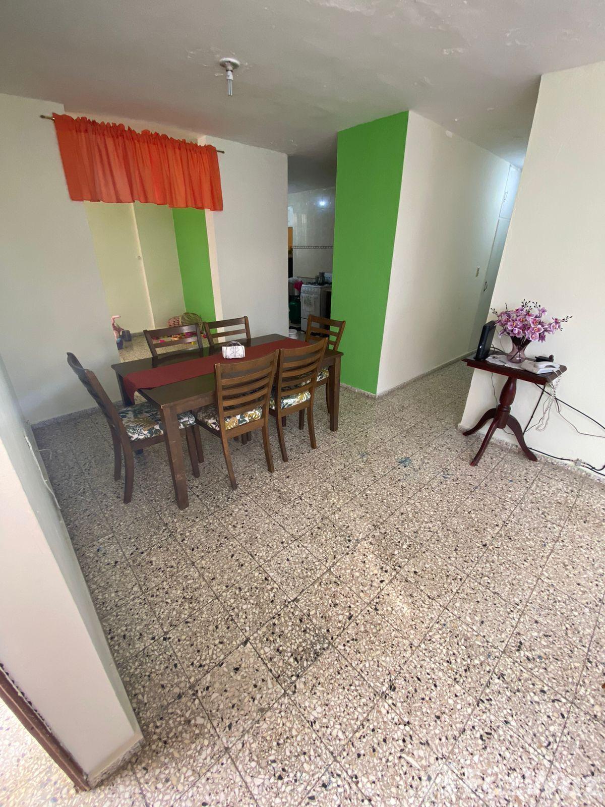 Excellent House for Sale in Lucerna Sector — photo 4