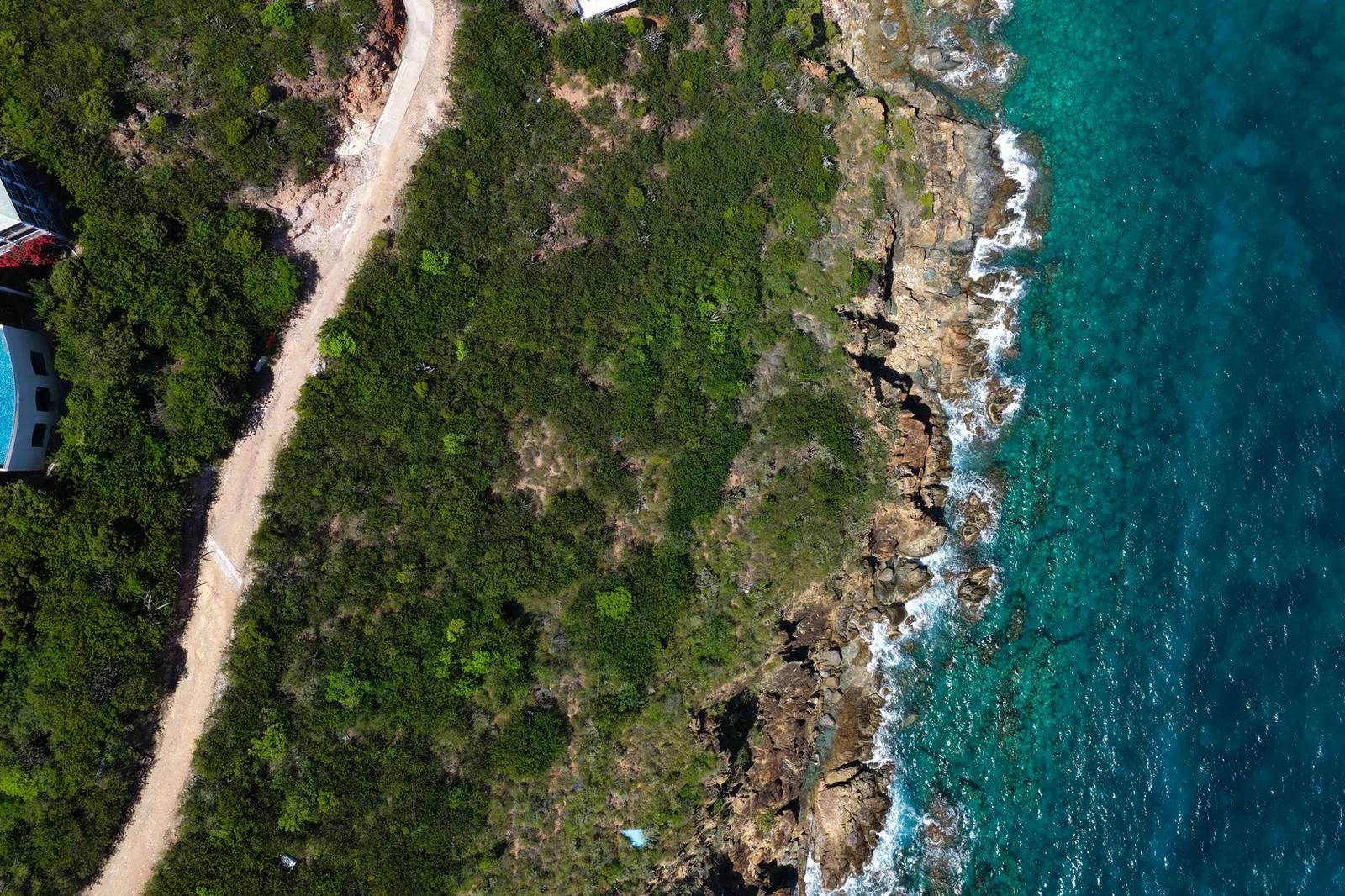 Residential Land Lot in Rendezvous Heights, St. John — photo 3
