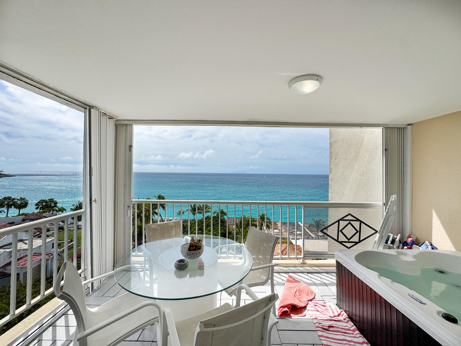 Incredible 2 Bedroom Deal in Sapphire Beach Club — photo 2