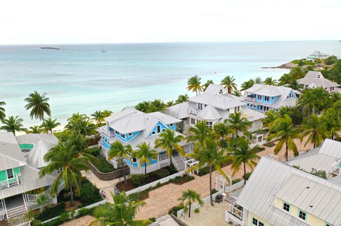 4 Bedroom Beachfront Home in Chub Cay, The Bahamas — photo 2
