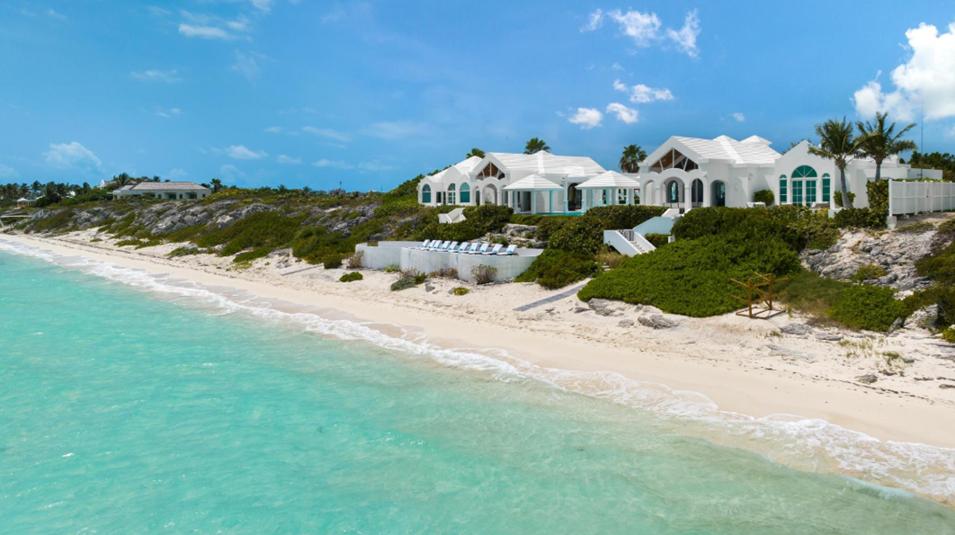 Prime Long Bay Beachfront 4.5 Acres — photo 3