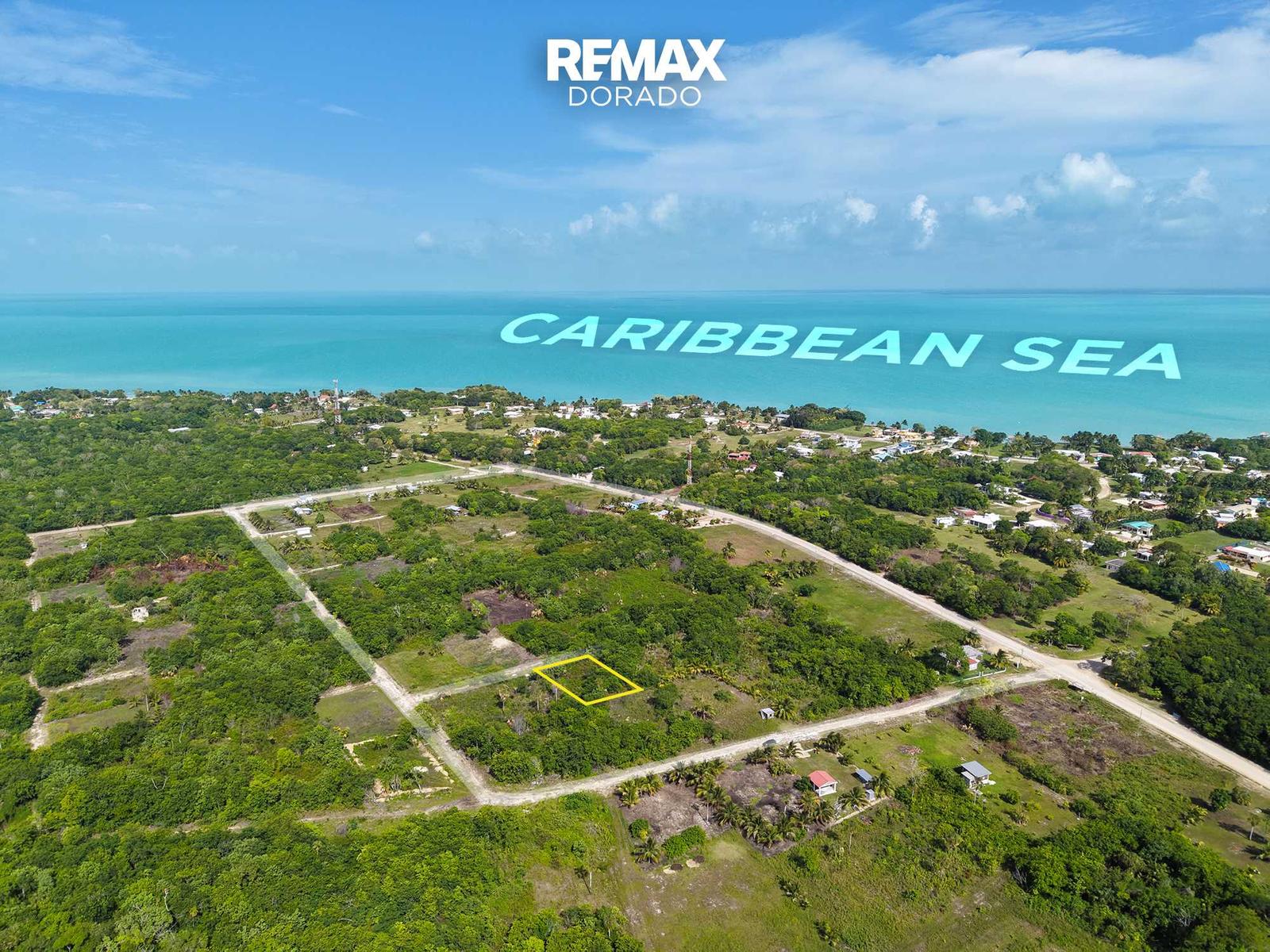 Caribbean-Close Land — photo 1