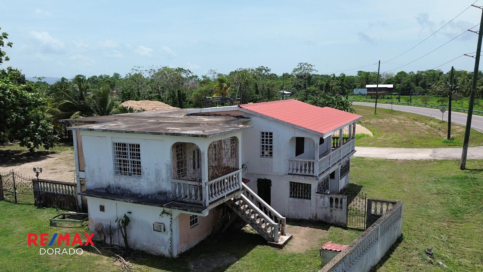 Fixer-Upper with Endless Potential | Hope Creek Village, Stann Creek, Belize — photo 5