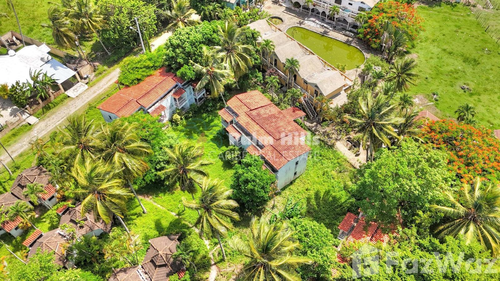 8 Bedroom Hotel for Sale at Cabarete, Sosua — photo 1