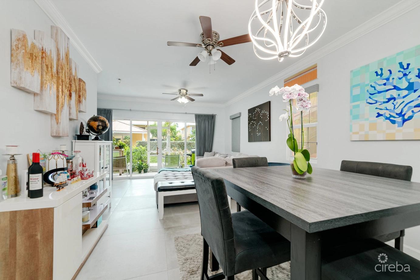 Ocean Club 2 bed/2.5 bath Condo in the Cayman Islands — photo 3