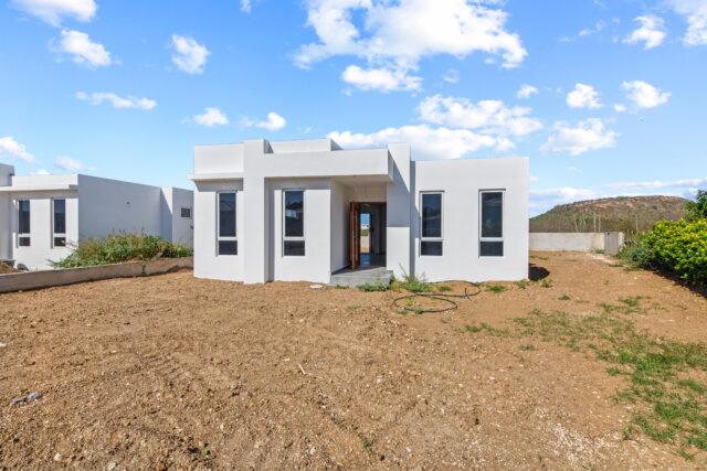 7 Bedroom Home with Spanish Water Views in Jan Sofat, Curaçao — photo 5