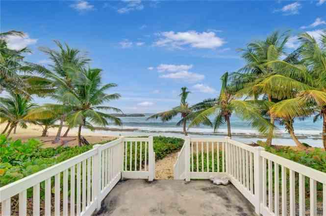 2 Bed Apartment in Mar Chiquita Beach, Puerto Rico — photo 5
