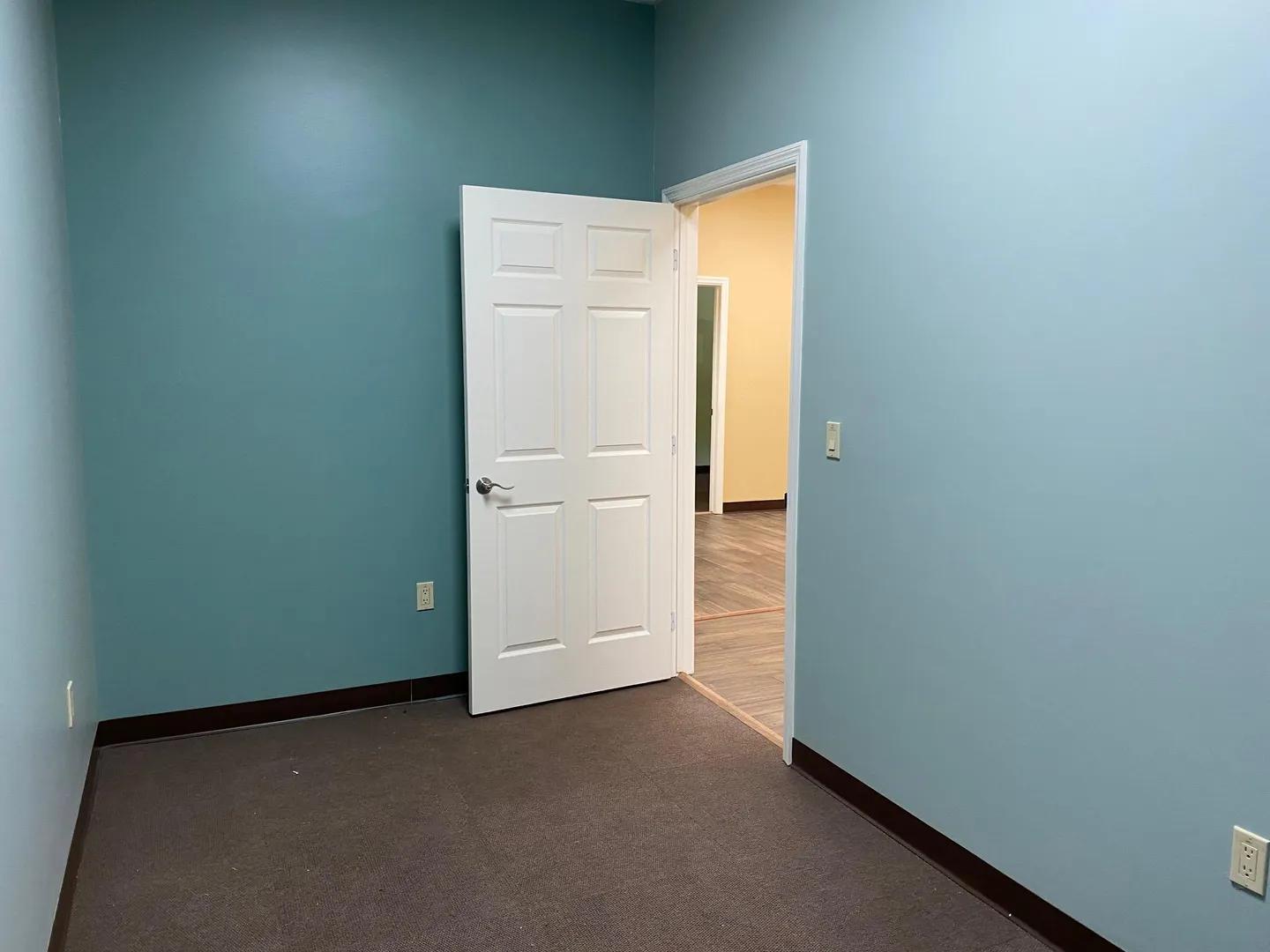 2-4 Multi Units Ch — photo 5